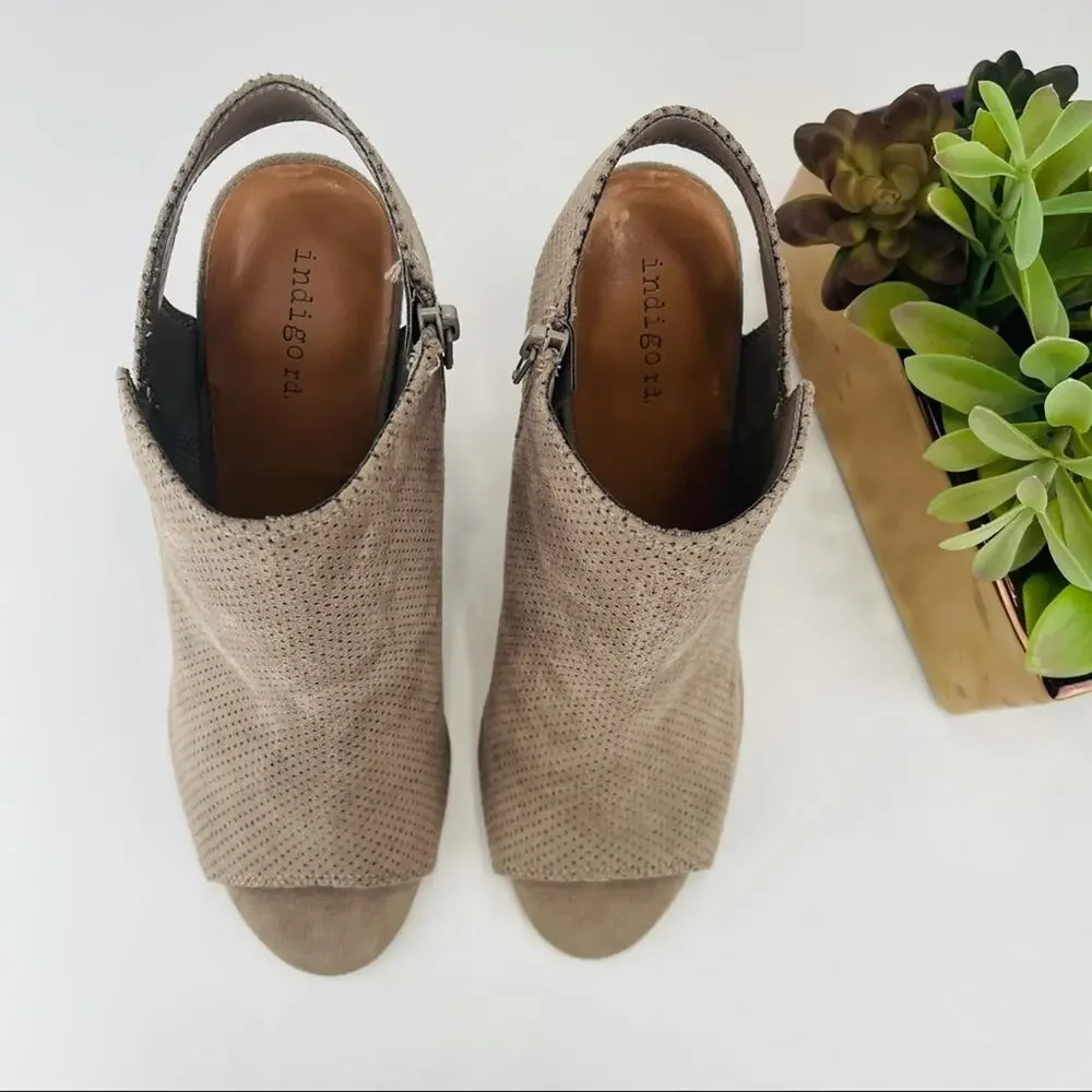 Indigo Rd. Iridella Block Heel Sandal Bootie Size 10 Taupe Textile Open Toe/Heel